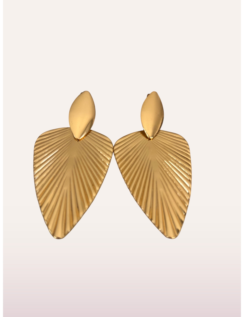 Boucles d'oreilles dorées Alice - vue de face