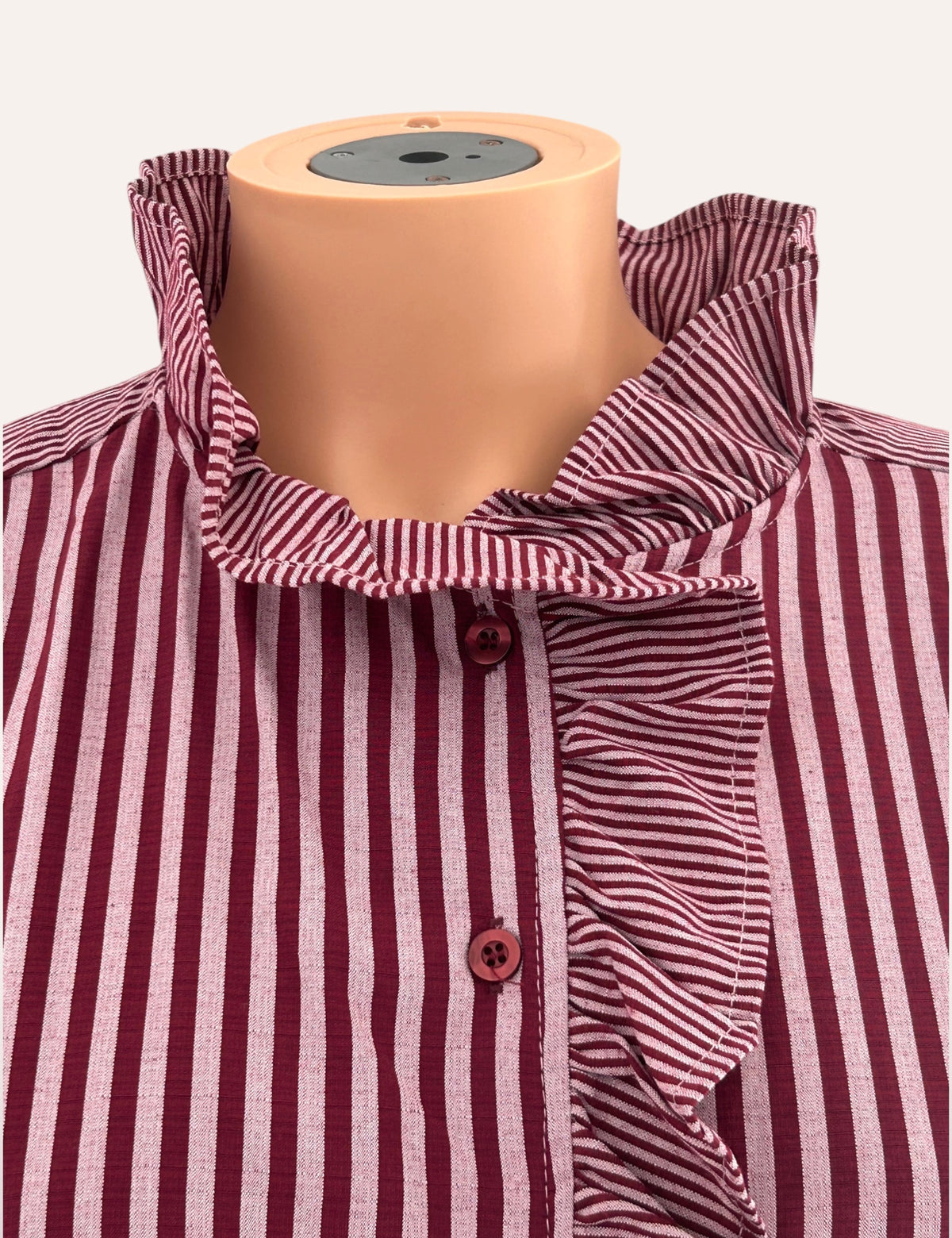 Chemise Juliette - détail du col montant volanté